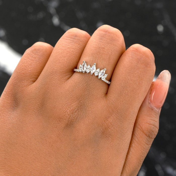 Rings engagement sets bridal ring unique wedding two diamond amazing gold tone modern white ohsoperfectproposal band style ideas de rose Cincin pernikahan unik
